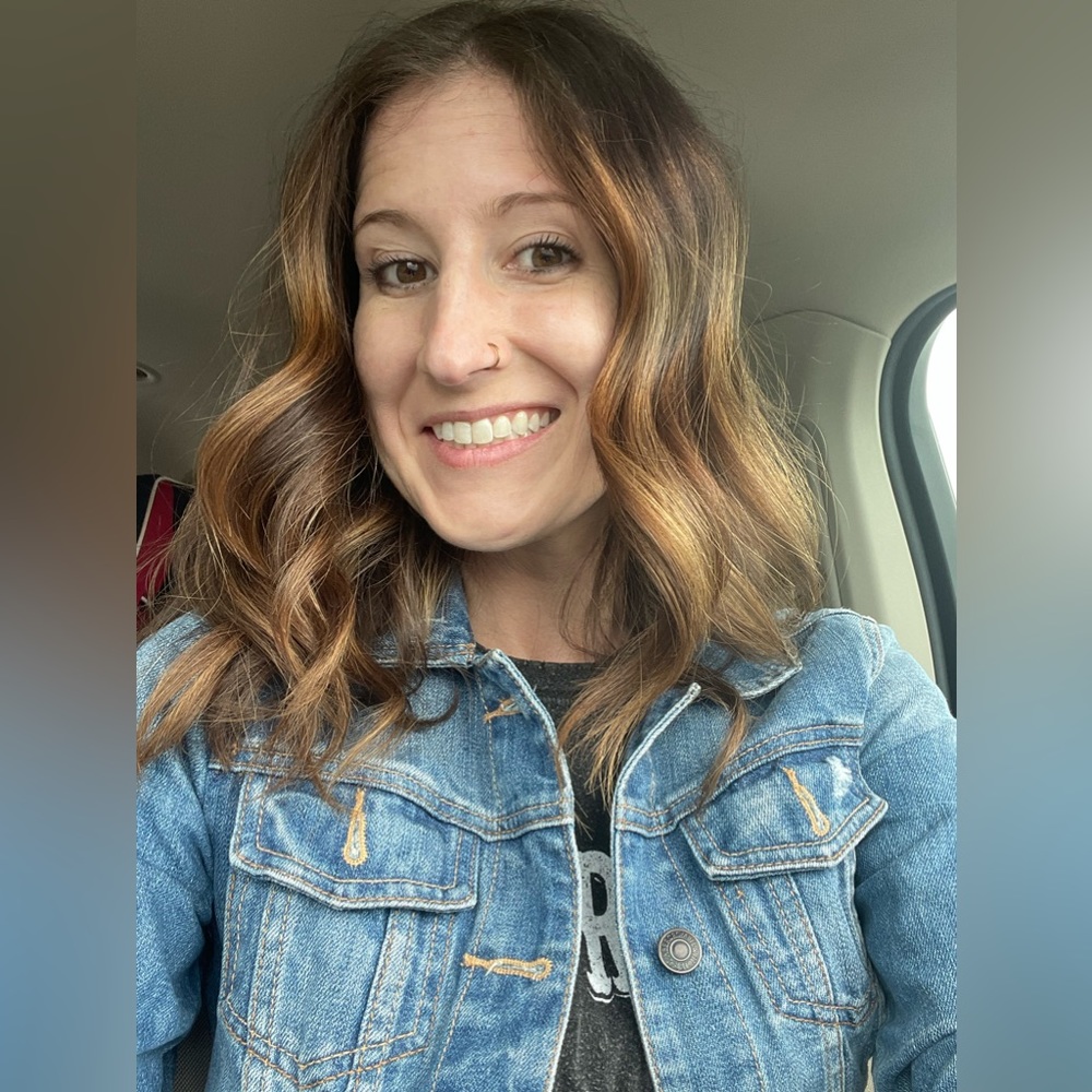 Meet your Posher, Melissa